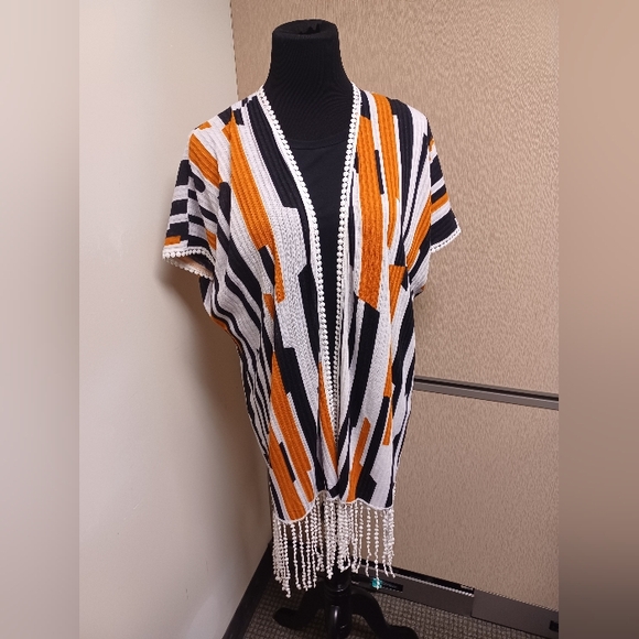 Sweaters - Lavish Brand Women's Multicolor Fringed Cardigan Size S